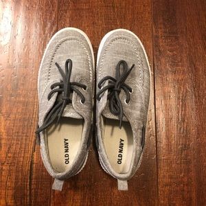 Boys Old Navy Shoes (Size 2)